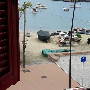residenza-lux-fronte-mare.hotelitalianriviera.com/